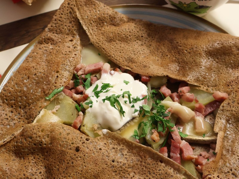 La crêpe jambon-béchamel